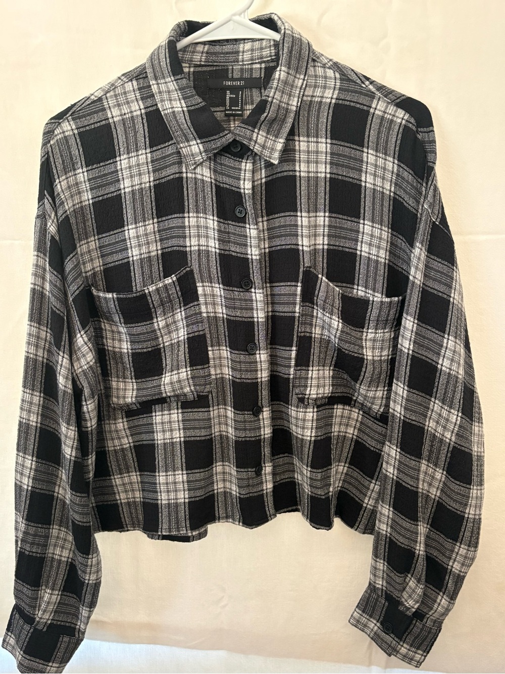 Forever 21 Black and White Plaid Cropped Button-Up Shirt